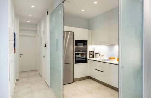 Ampelokipoi Apartment | Upscale central APT, Patio near Hospitals & Metro