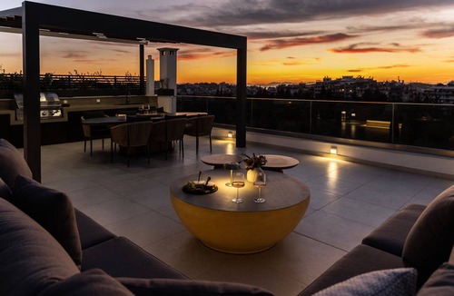 Pangrati Apartment | Urban Forty One | Acropolis-view penthouse