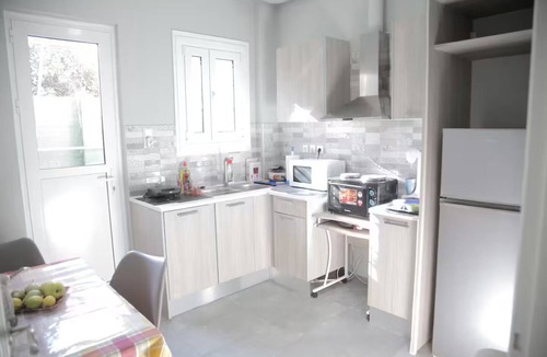 Agios Dimitrios Condo | Urban House