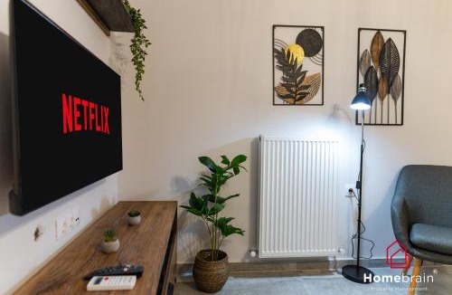 Alexandroupoli Apartment | UrbanFresh suite by Homebrain