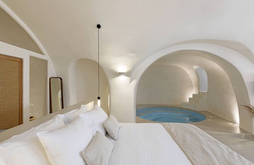 Karterados Hotel | Utopia Suites Santorini