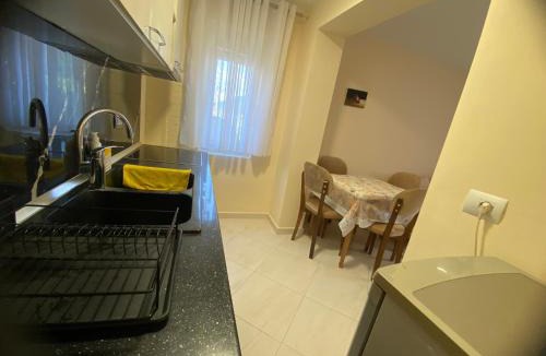 Lazarat Apartment | Vacation Home Ilia