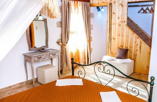 Apokoronas Hotel | Vafes Traditional Stone Houses