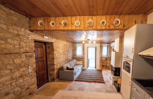 Filiates House | Valaes Guest House