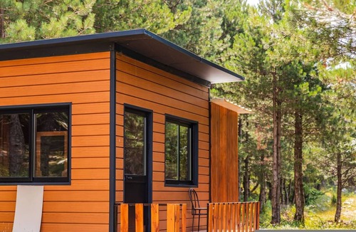 Shkoder County Apartment | Valley Cabin Bog Nature Retreat