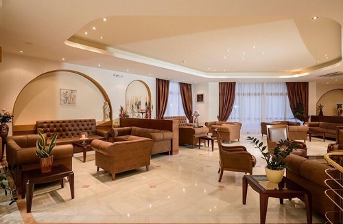 Paralia Kourna Hotel | Vantaris Palace