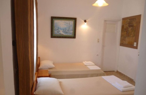 Ios House | Vasilis Ios Place Room 2