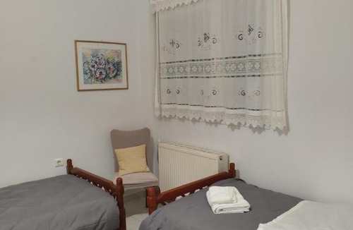 Agrinio Apartment | Vassiliki Ηome, Central 1st floor apartment in Agrinio