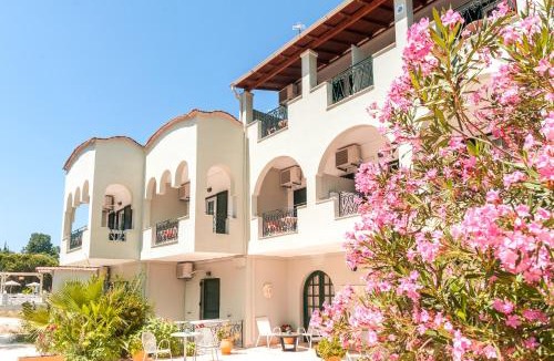 Termenades Hotel | Vassilis Paradise Garden Aparthotel
