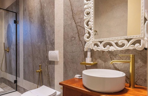 Shkoder Hotel | Vatër Hotel