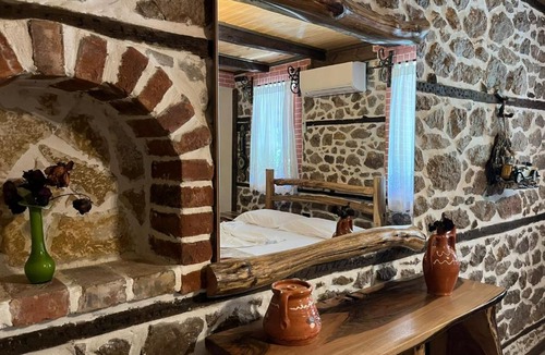 Tushemisht House | Vechia Villa Mitllari