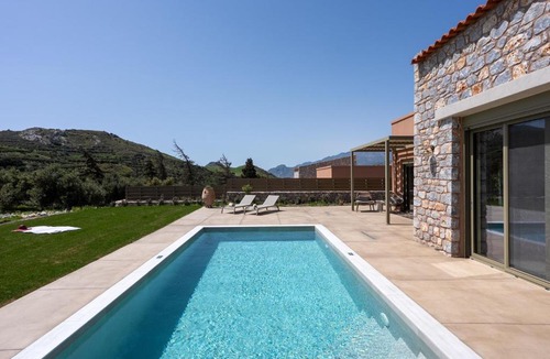 Agios Vasileios Villa | Vedema Homes