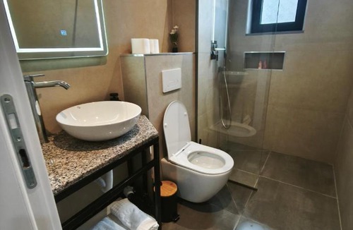 Permet Bed & Breakfast | Velia Rooms