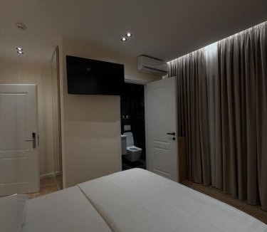 Durres Bed & Breakfast | Velour Boutique Hotel Durres