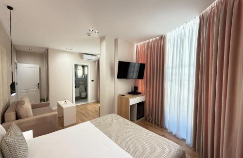 Durres Bed & Breakfast | Velour Boutique Hotel Durres