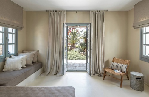 Platis Gialos Hotel | Verina Terra
