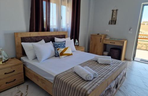 Dhermi House | Vickys Inn