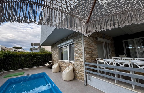 Qerek Villa | Vila 17 lura 2 gjiri lalzit