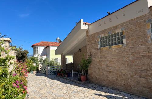 Vuno Hotel | Vila Aleks