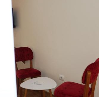 Razem Hotel | Vila Alpini