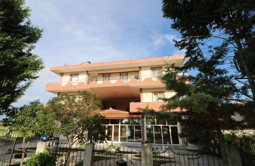Divjake Hotel | Vila Bendo