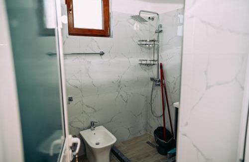 Udenisht Apartment | Vila BENE