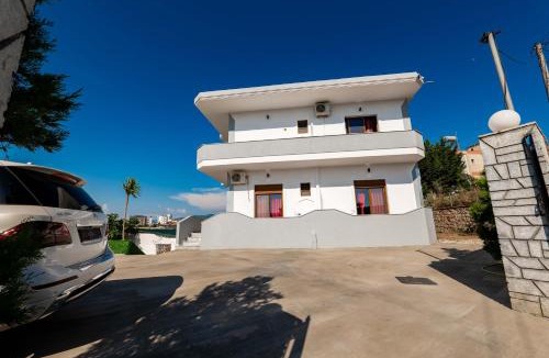Ksamil Apartment | Vila Eden