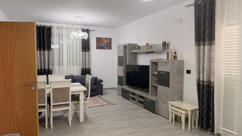 Elbasan House | Vila Elbasan