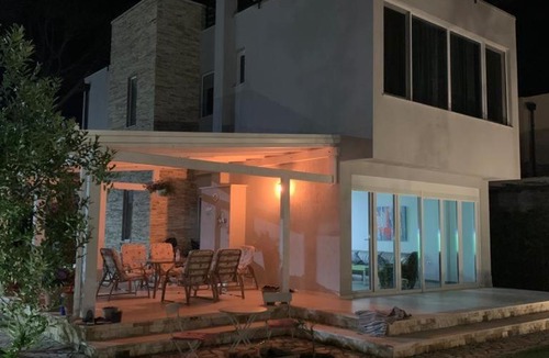 Ishem Villa | Vila Eva Lalz