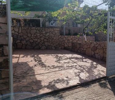 Qafe e Gjashtes Villa | Vila Karathano Saranda