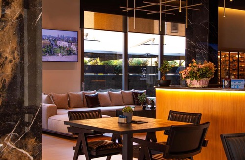 Tirana Hotel | Vila-L Hotel