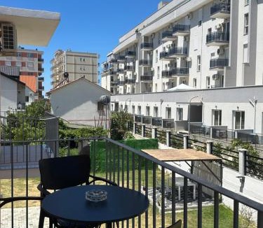 Shengjin Apartment | Vila Manuel