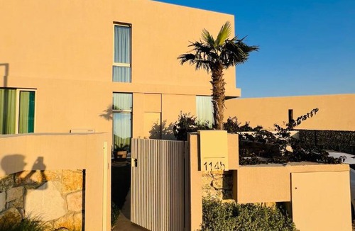 Jala House | Vila Mara