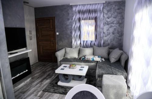 Leposaviq District Apartment | Vila Rajski kutak Kopaonik