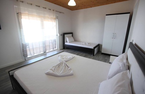 Piqeras House | Vila Riza Veliu