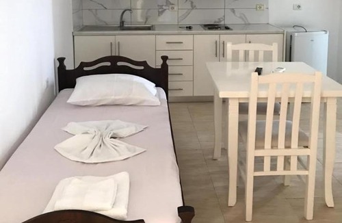 Qafe e Gjashtes Apartment | Vila shabani