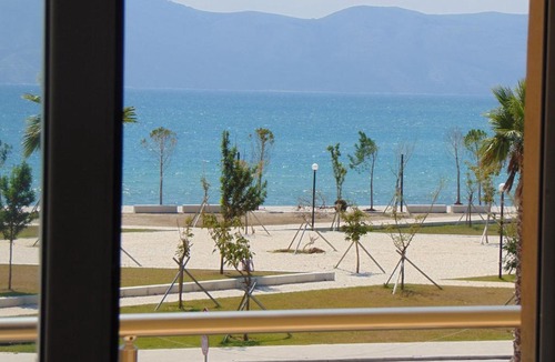 Vlore Hotel | Vila Tate