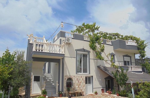 Ksamil Villa | Vila Viktori