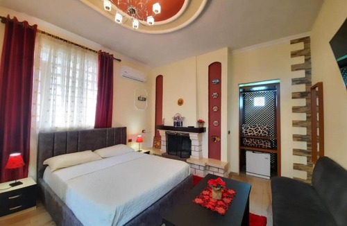 Tirana Bed & Breakfast | VILLA 53