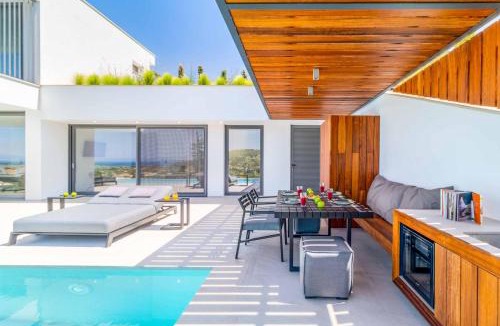 Lefkada Villa | Villa Above the Blue