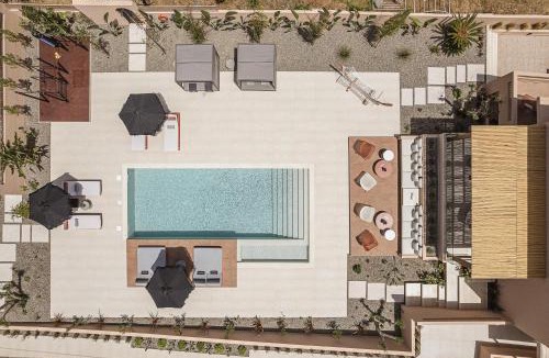 Agia Villa | Villa Agali - "Free" heated pool & 70m to Sea!