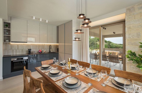 Makrys Tichos Villa | Villa Agapi is the largest residence of the La Divina Luxury Villas collection