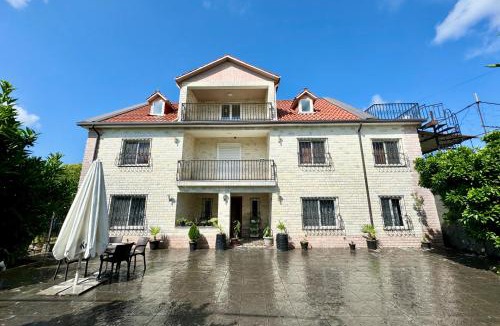 Shkoder House | Villa Agos