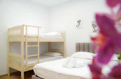 Durres House | Villa Alex G