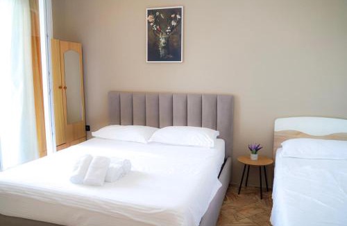 Durres House | Villa Alex G