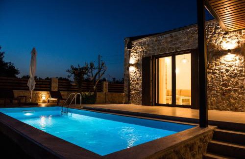 Nikita Villa | Villa Allure