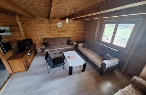 Pejë House | Villa Alpina