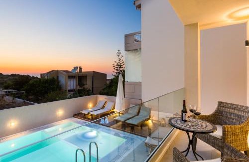 Kalathas Villa | Villa Amelia - Free 8-Seater Minivan - Holiways Collection