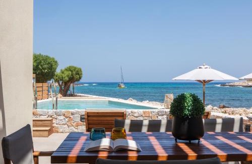 Stavros Villa | Villa Amina - On the Beach Living by etouri