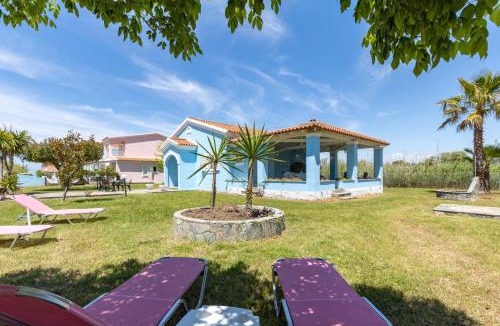 Acharavi Apartment | Villa Amorossa with Garden View & Shared Pool by Konnect, Roda Corfu